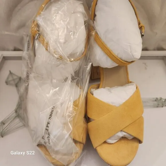 Botkier Women’s Yellow Plateau Suede Slingback Block-Heel Sandals NIB