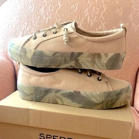 Brand New Sperry Crest Vibe Platform Sneakers Beige Green Leaf Tropical Neutral