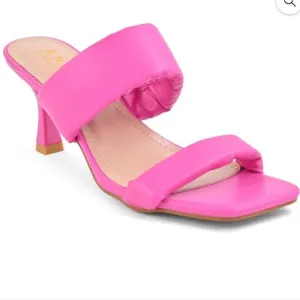 BRAND NEW ANDREW BY ANDREW STEVEN'S WOMEN'S CORA SANDALS