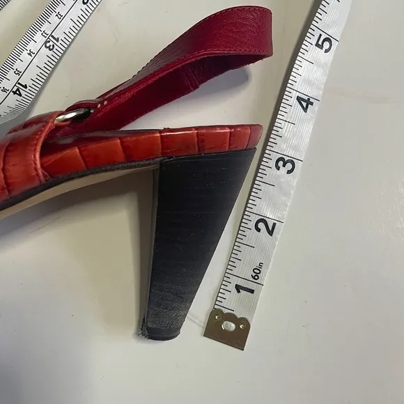 Brighton Rhodes leather heeled sandals size 8.5