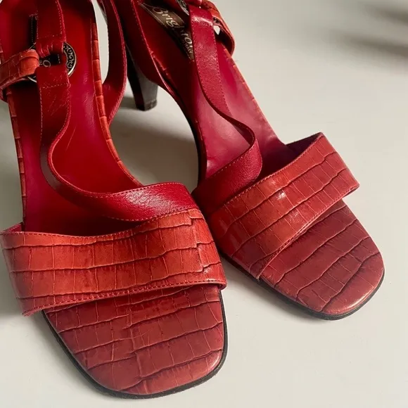 Brighton Rhodes leather heeled sandals size 8.5