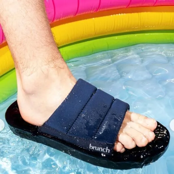 Brunch Poolslide Luxury Hotel Water Resistant Cushioned Slip On Sandals Size 7