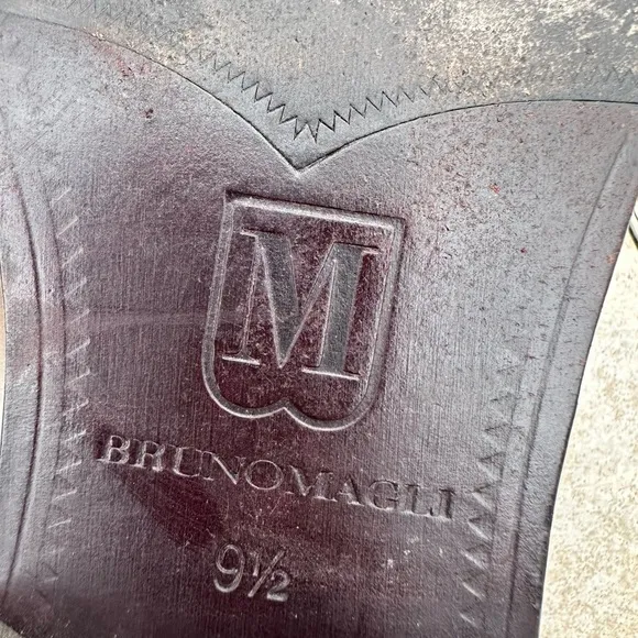 Bruno Magli Made in Italy  Leather Penny Loafers