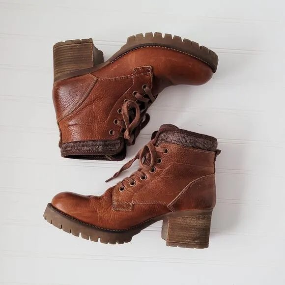 Bull Boxer Boots Size 9M Brown Leather Combat Carmen Lace Up Chunky Heel Lug