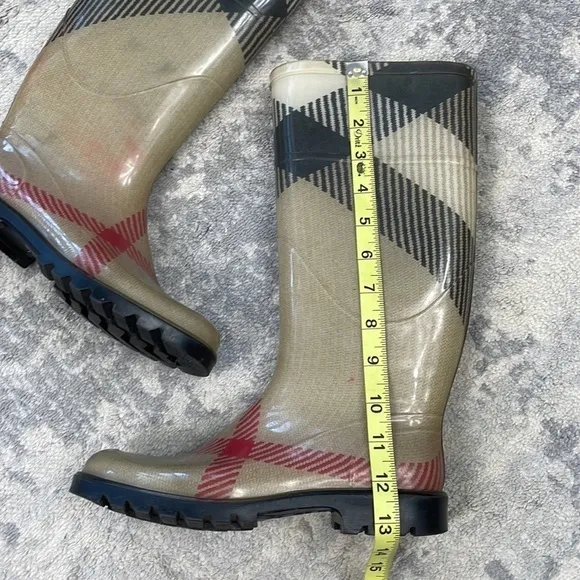 Burberry Nova Check Rubber Rain Boots Mid Calf Beige Plaid Wellies Sz 36