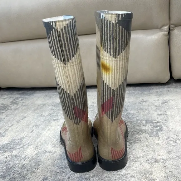 Burberry Nova Check Rubber Rain Boots Mid Calf Beige Plaid Wellies Sz 36