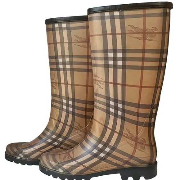 Burberry Tan Haymarket Plaid Mid-Calf Lugged Outsole Slip On Rubber Rain Boots