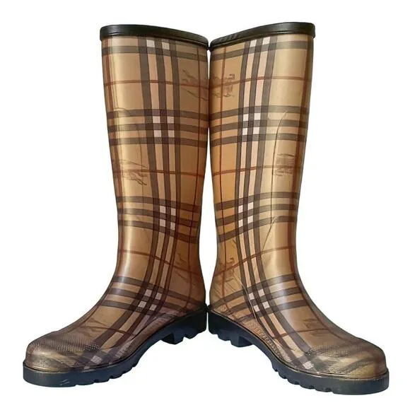 Burberry Tan Haymarket Plaid Mid-Calf Lugged Outsole Slip On Rubber Rain Boots