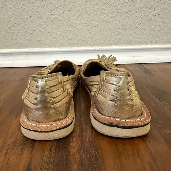 CACAHI'S CACLE'S Girls Gold Leather Tasseled Huaraches Sandals MEXICO MADE