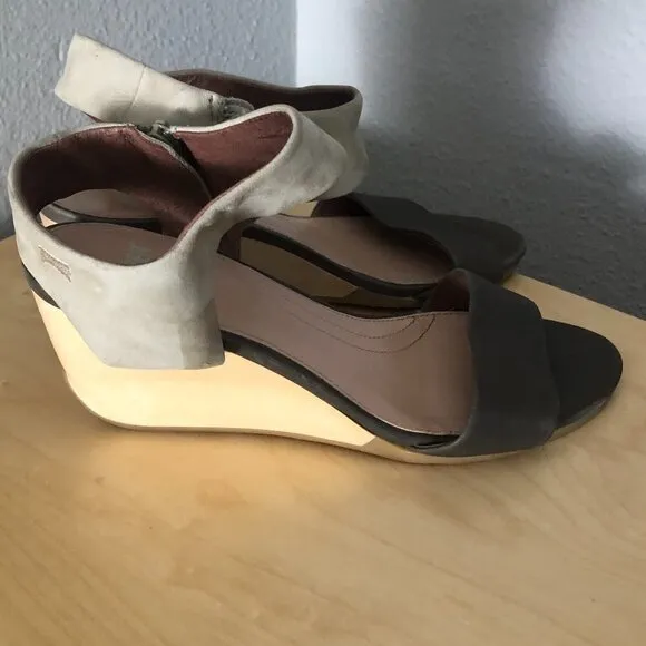Camper Laura Leather Wedge Sandals