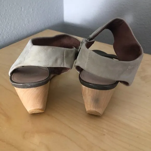 Camper Laura Leather Wedge Sandals