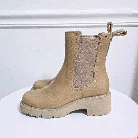 Camper Milah beige Chelsea leather boots size 38