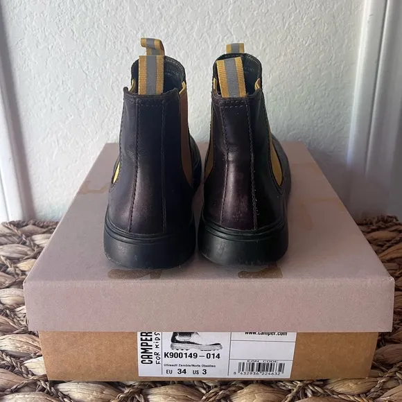 Camper Norte Obsidian Leather Boots size 3 Kids