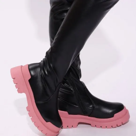 CAN'T BLOCK ME  The Knee Boots - Black/Pink ( BRAND NEW !!! )