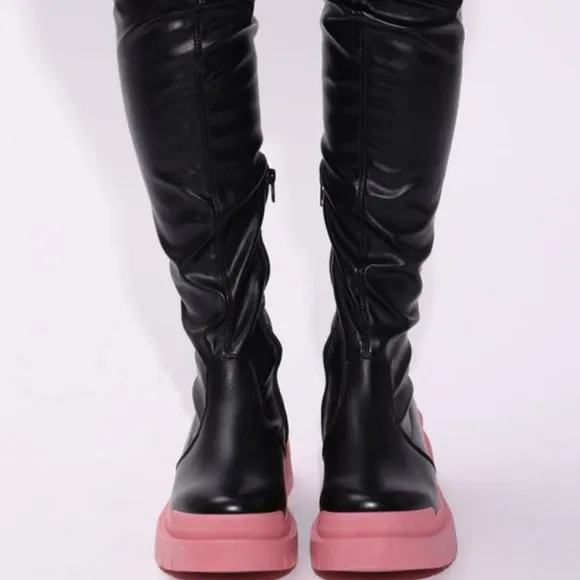 CAN'T BLOCK ME  The Knee Boots - Black/Pink ( BRAND NEW !!! )