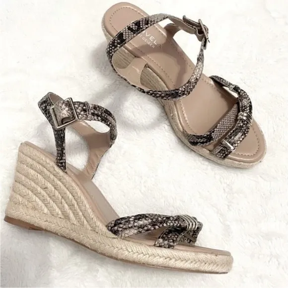 Carvela by Kurt Geiger Snakeskin Wedge Sandals Size 39/8