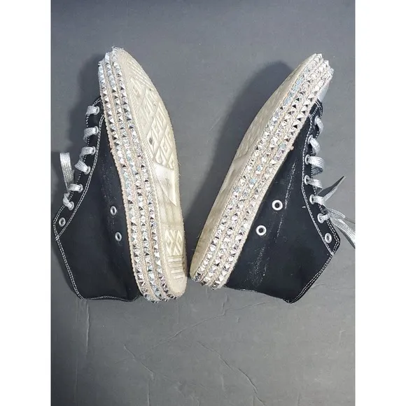 CC VV Women's Black High Top Fashion Sneakers Silver Spikes &amp; Laces Size 6.5/245
