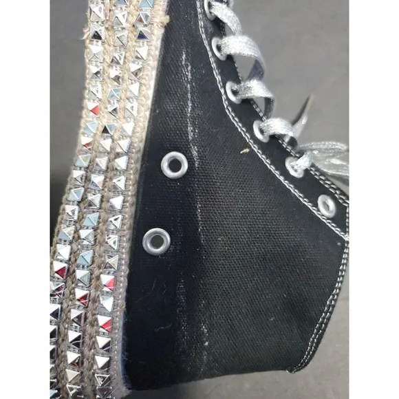 CC VV Women's Black High Top Fashion Sneakers Silver Spikes &amp; Laces Size 6.5/245