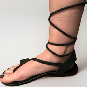 CHACO Sandals Size 7 Black Leather Calf Tie Flats Thong Toe Style #2397116