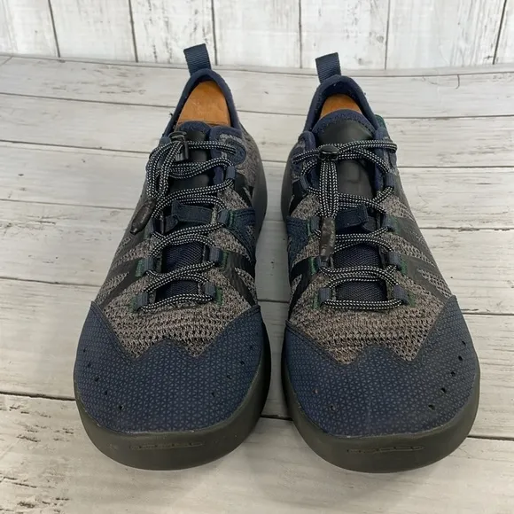 Chaco Torrent Pro Sport Grey and Blue Hiking Water Sneakers