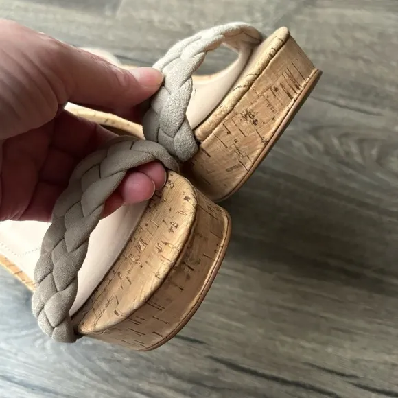 Charles David Jocky Platform Sandals size 6.5