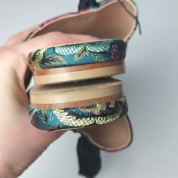 Charles David Sashay Sandal w/Tassel Colorful Slide Size 7.5