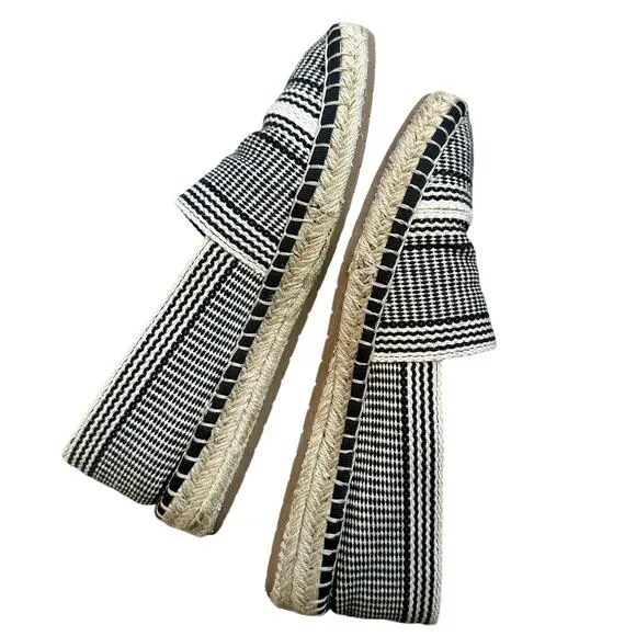 Chelsea &amp; Violet | Size 8 Espadrilles Round Toe Cream and Black Canvas Woven