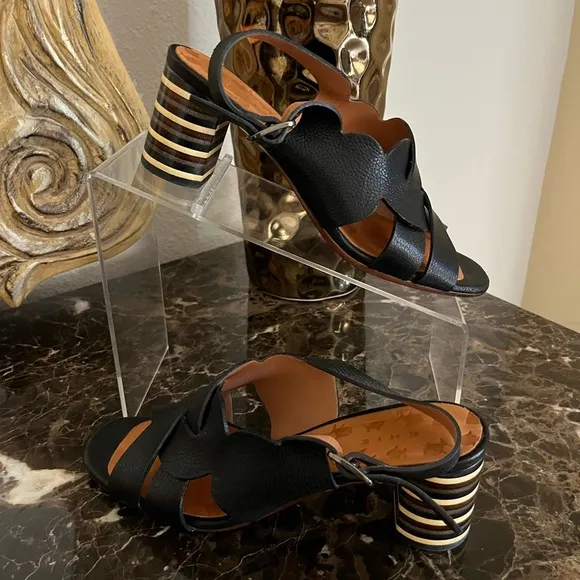 Chie Mihara Made in Spain Black Leather Open Toe Stripe Heel Sandals Sz 37.5/7.5