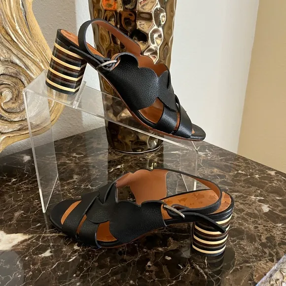 Chie Mihara Made in Spain Black Leather Open Toe Stripe Heel Sandals Sz 37.5/7.5