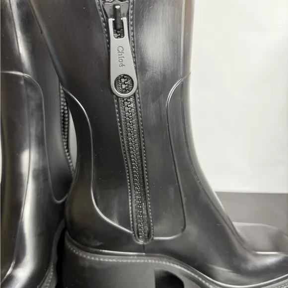 Chloé Rubber Mid-Calf Rain Boots size 37