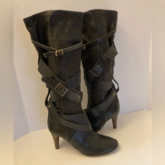 Chloe Black Leather Belt Wrapped Calf Height Heeled Boots Women’s Size 36
