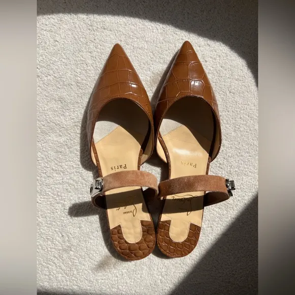 Christian Louboutin CHOC LOCK Croc Embossed Leather Flat Mule Sandals Sh…