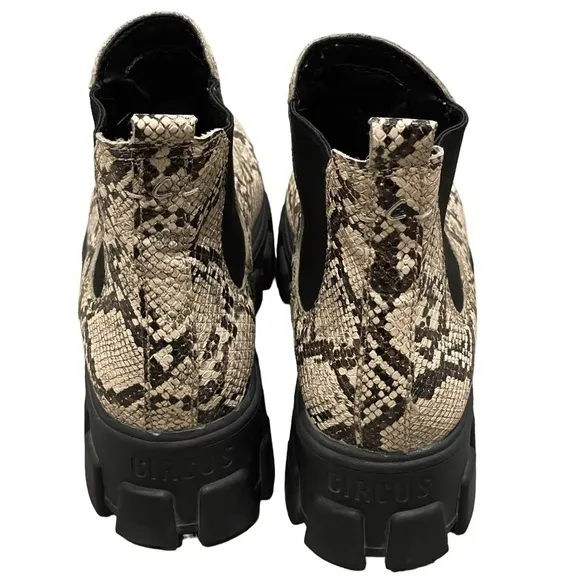 Circus by Sam Edelman Darielle Chunky Snake Print Ankle Boot Womens Size 9.5