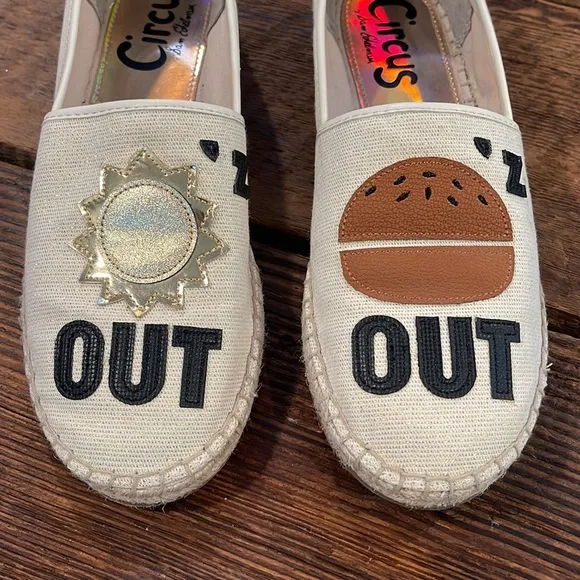 CIRCUS BY SAM EDELMAN SUN’Z OUT BUN’Z OUT LENI 3 ESPADRILLE FLATS