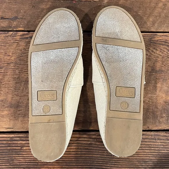 CIRCUS BY SAM EDELMAN SUN’Z OUT BUN’Z OUT LENI 3 ESPADRILLE FLATS