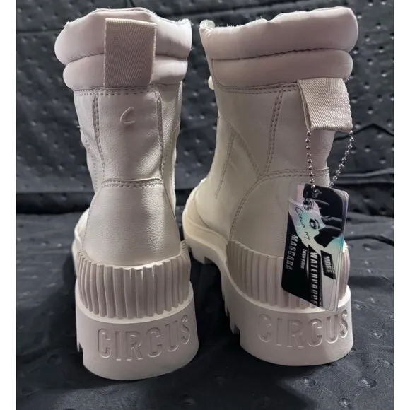 Circus By Sam Edelman Womens Cream Ankle Boots Size 9.5 With Chunky Sole &amp; Lace-