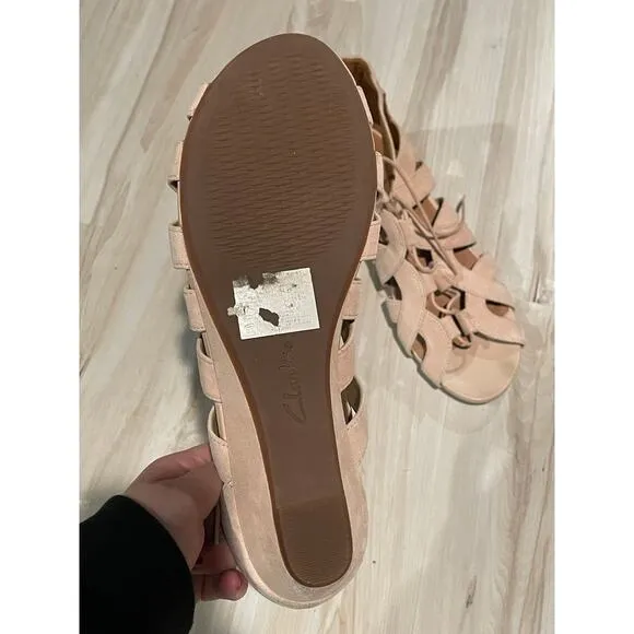 Clark’s Artisan Parrum Lux Gladiator pink sandals size 9
