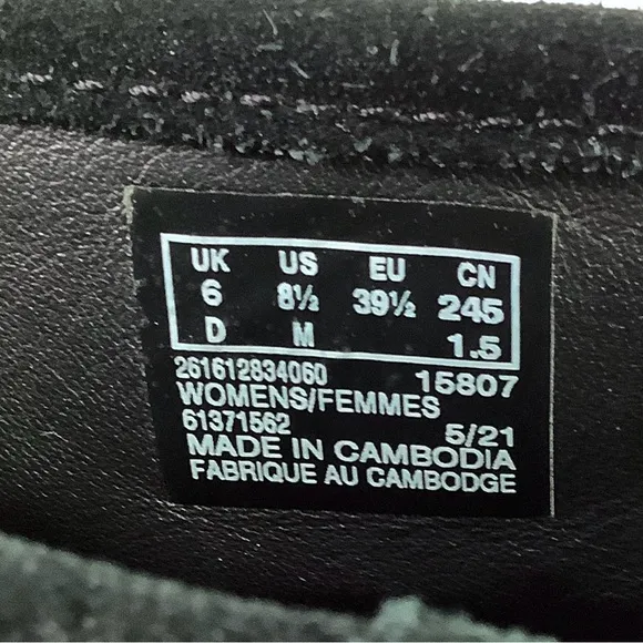 CLARKS Black Suede Boots Eden Mid Hi Chunky Boot Pull One Lug Sole Streetwear