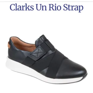 Clarks Black Un Rio Strap Sneakers Size 9.5M