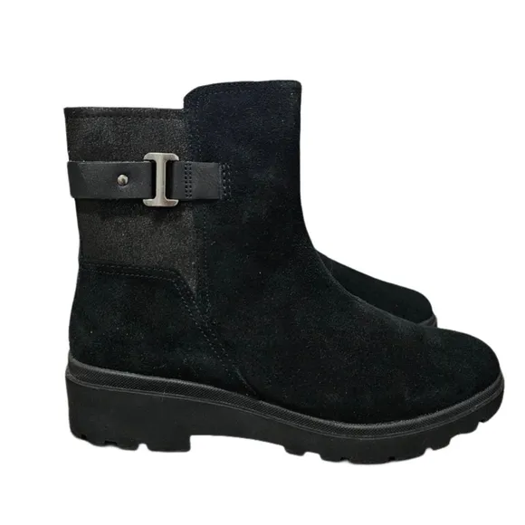 Clarks Calla Mid Black Suede Boots NIB