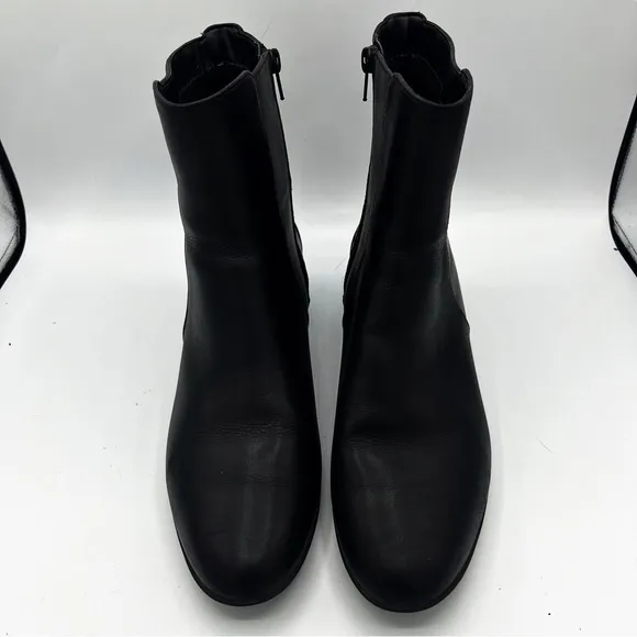 Clarks Linnae Buckle Leather Calf Height Boots