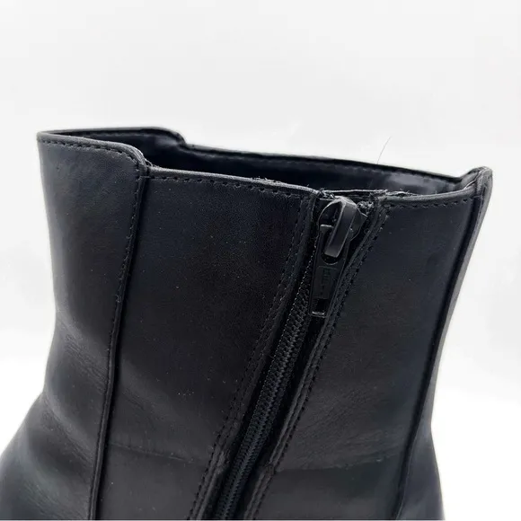 Clarks Linnae Buckle Leather Calf Height Boots
