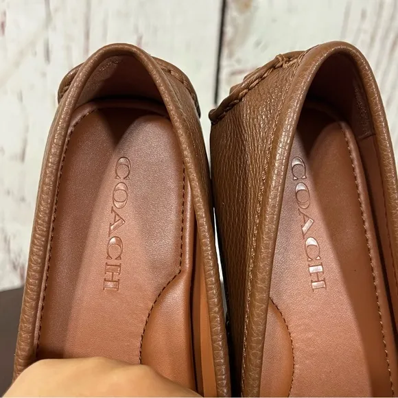 COACH CROSBY DIVER Brown Grainy Leather Loafers with Brass Gold Accent 6.5B NIB