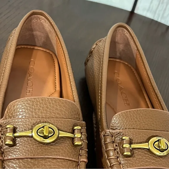 COACH CROSBY DIVER Brown Grainy Leather Loafers with Brass Gold Accent 6.5B NIB