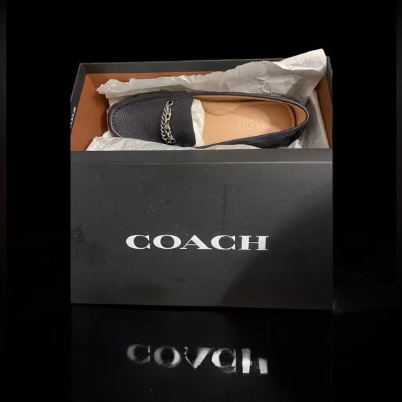 COACH Crosby Driver’s Chains LTD. Driving Loafers / Coach. UK   size 8 B    NWT