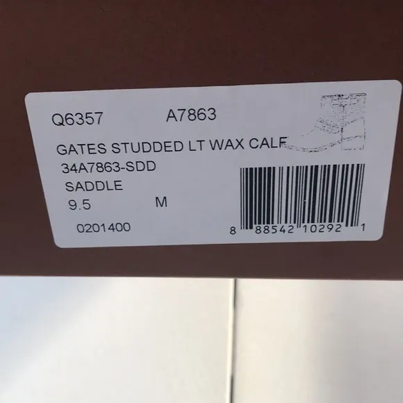 Coach gates studded calf boots SZ 9.5
