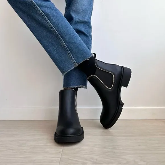 Coach Levy Bootie Studded Chelsea Boots Size 10 Black Leather Chunky