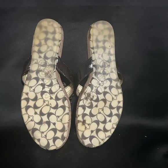 Coach Vintage Signature sandals