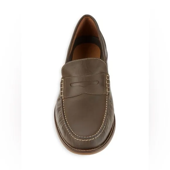 COLE HAAN 10 Stone Grey Penny Loafers