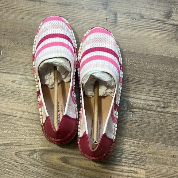 Cole Haan Cloudfeel Stitchlite Espadrille NIB Size 8 Festival Fuschia Pink/White